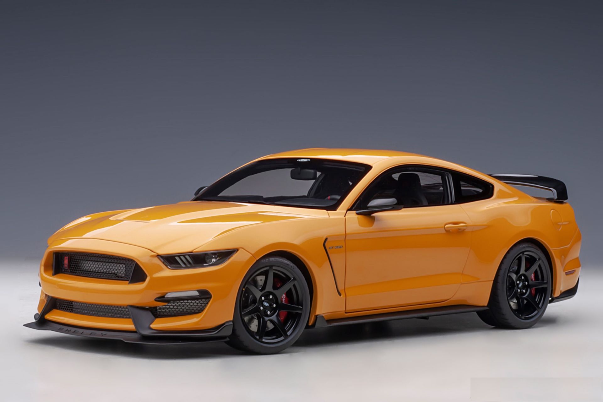 AUTOART - FORD USA - MUSTANG SHELBY GT350R COUPE 2017