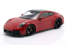 Ön Sipariş - 1/18 Minichamps Porsche 911 (992.2) Carrera GTS - WAP0212010TGTS