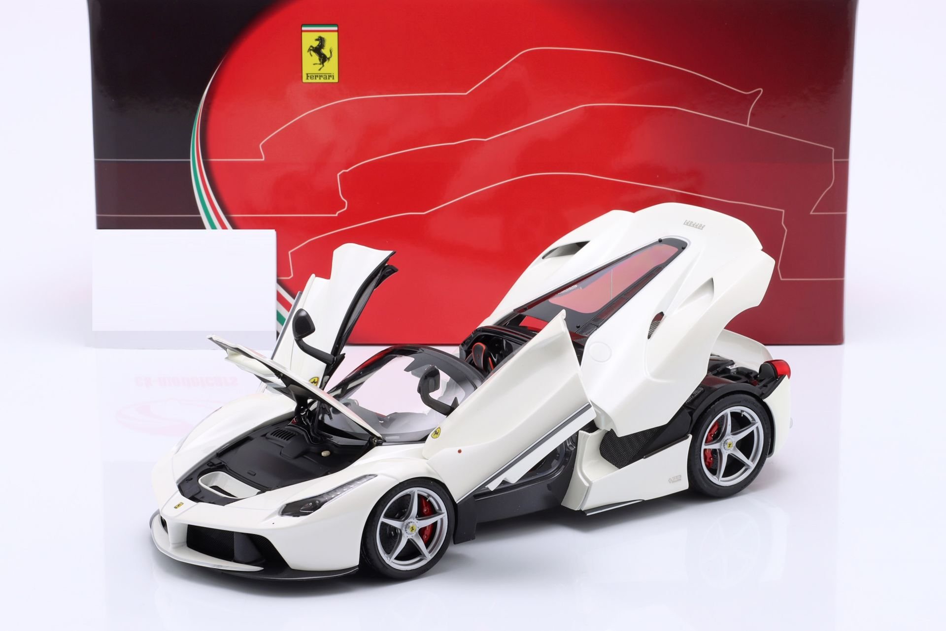 BBR-MODELS - FERRARI - LAFERRARI APERTA SPIDER 2016