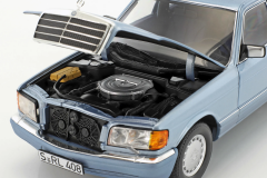 1/18 NOREV Mercedes-Benz 560 SEL (W126) year 1991 pearl blue metallic