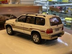PAUDİ - TOYOTA LAND CRUİSER LC100