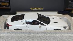AUTOART - LEXUS - LFA 2011