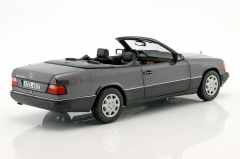 1/18 NOREV Mercedes-Benz 300 CE-24 Cabriolet year 1990 violet metallic