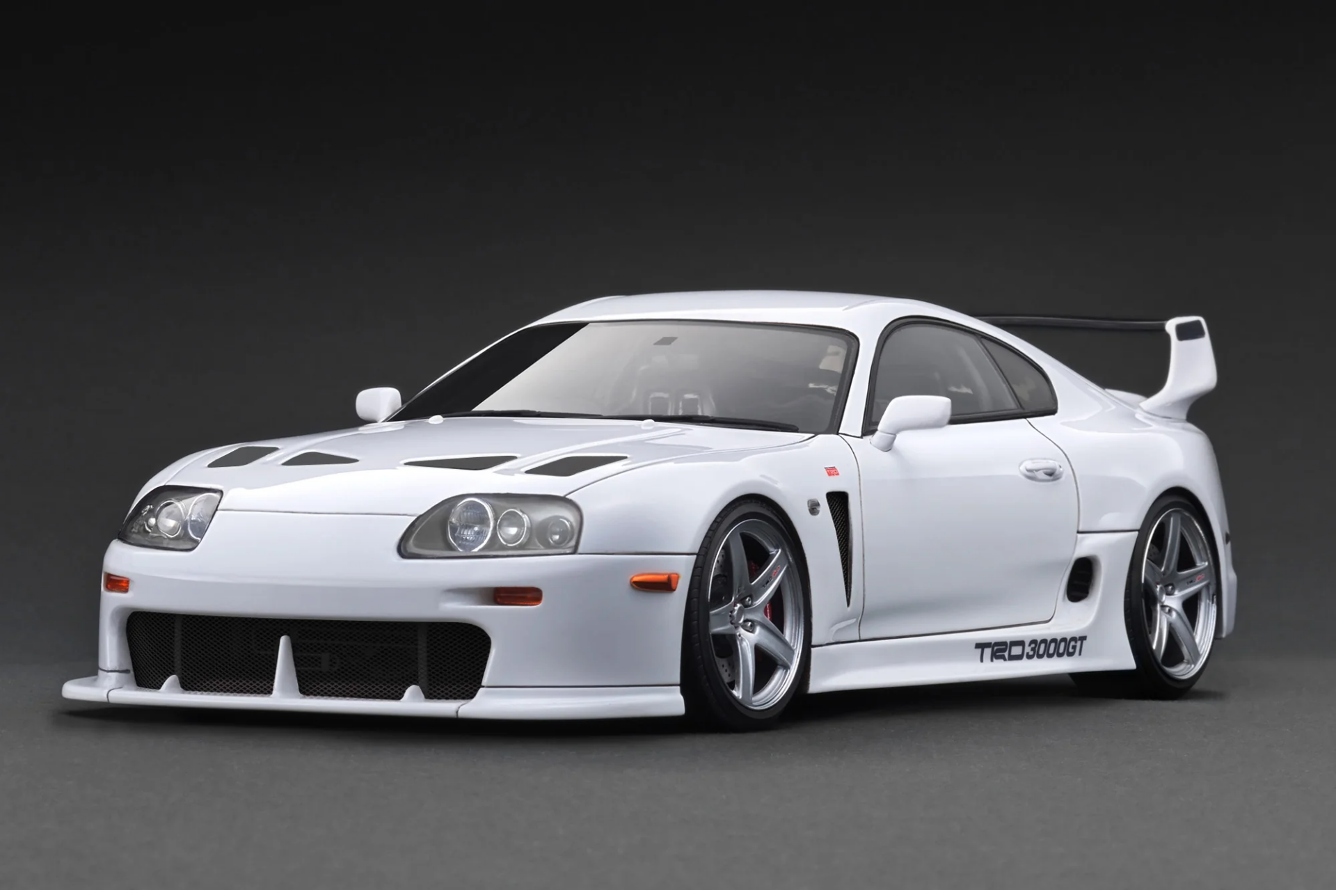 1/18 IGNITION IG3598 Toyota Supra (A80) TRD 3000GT White