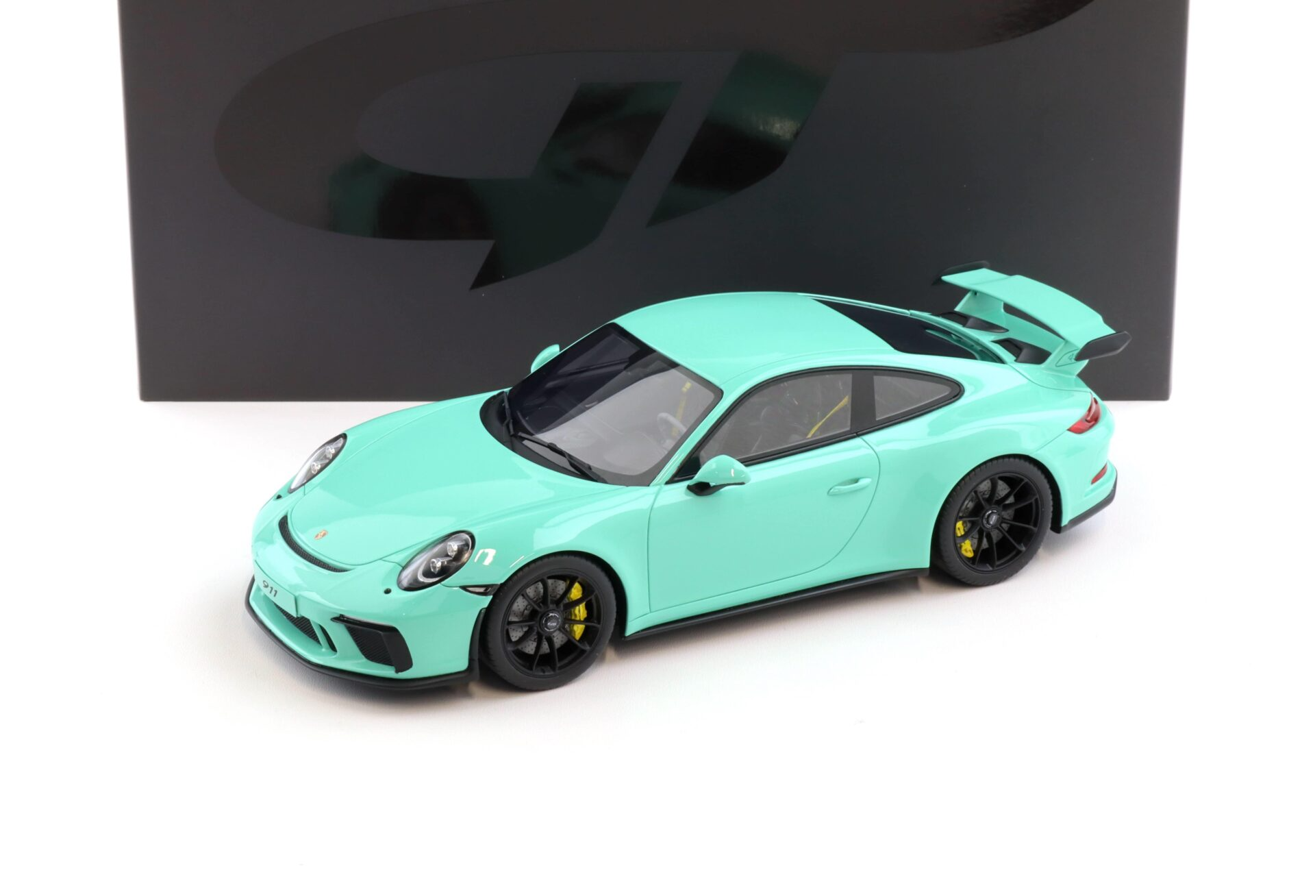 1/18 GT-SPIRIT - PORSCHE - 911 991-2 GT3 COUPE 2018 - GT550