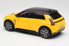 1/18 NOREV Renault 5 E-Tech 100% Electric Pop Yellow & Black - 185500