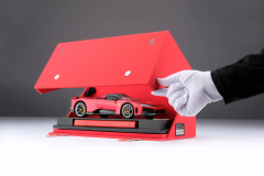Ön Sipariş - 1/18 AMALGAM Ferrari F80 - Rosso Supercar