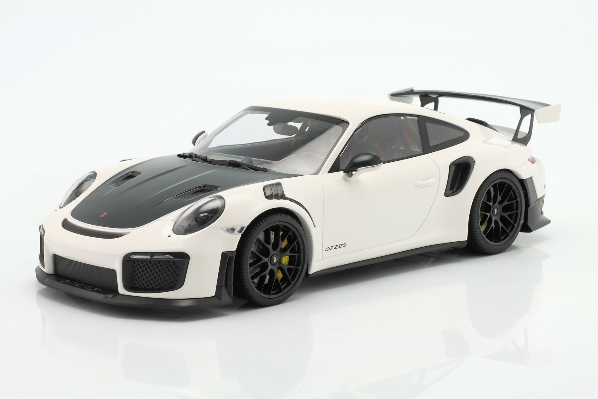 MINICHAMPS - PORSCHE - PORSCHE 911 991-2 GT2 RS COUPE 2018 - BLACK MAGNESIUM RIMS