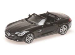 2017 Mercedes AMG GTS Cabrio, black