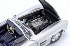 MINICHAMPS - MERCEDES BENZ - 300SL ROADSTER SPIDER (W198) 1957
