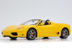Ön Sipariş - 1/18 BBR Ferrari 360 Modena Spider automatic gear Giallo Modena - Black - italian stripe - challenge back grid