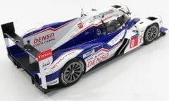AUTOART - TOYOTA - TS040 3.7L V8 HYBRID TEAM TOYOTA RACING N 8 3rd 24h LE MANS 2014 A.DAVIDSON - S.BUEMI - N.LAPIERRE