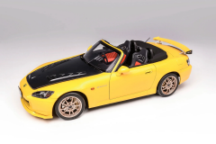 Ön Sipariş - 1/18 Motorhelix Honda S2000 (AP2) MUGEN New Indy Yellow Pearl