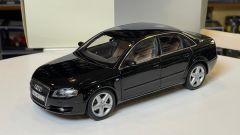MINICHAMPS - AUDI - A4 3.2 QUATTRO 2005