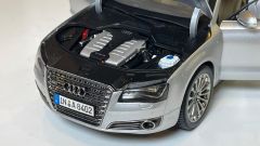 KYOSHO - AUDI - A8 L W12 2010