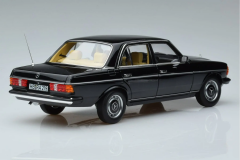 1/18 NOREV - MERCEDES BENZ - 230E W123 1980 BLACK