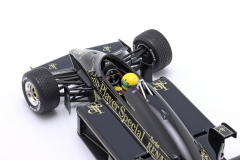 Ön Sipariş - 1/18 Premium X - Ayrton Senna Lotus 97T #12 Winner Portugal GP Formula 1 1985 - SENR18001