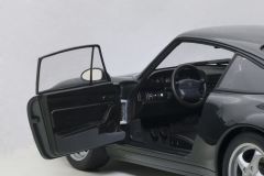 AUTOART - PORSCHE - 911 993 CARRERA 1995