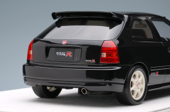 1/18  Make Up Honda Civic TYPE R (EK9) 1997