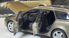 MINICHAMPS - AUDI - A4 AVANT 3.2 QUATTRO 2005