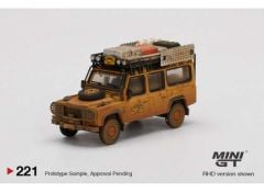 1/64 1989 Land Rover Defender 110 Camel Trophy Winner Team UK *Dirty Version*, yellow