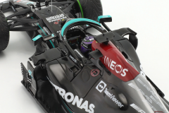 Ön Sipariş - 1/18 Minichamps L. Hamilton Mercedes-AMG F1 W12 #44 100th GP Win Sotchi formula 1 2021 - 113211544