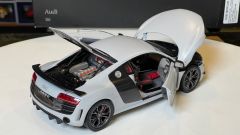 KYOSHO - AUDI - R8 GT 5.2 V10 FSI 2010