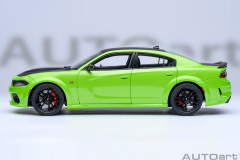 1/18 AUTOART Dodge Charger Scat Pack Widebody (Sublime) - 71758