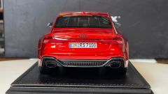 MOTORHELİX - AUDİ RS7 CANDY RED