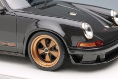 1/18 Make-Up Porsche Singer DLS (Carbon)