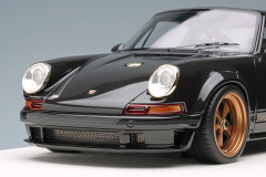 1/18 Make-Up Porsche Singer DLS (Carbon)