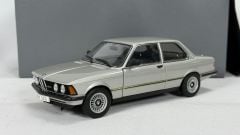 AUTOART - BMW - 3-SERIES 323i E21 1977