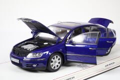 AUTOART - VOLKSWAGEN PHAETON