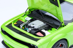1/18 AUTOart Dodge Challenger SRT Superstock 2023 (Sublime)