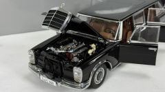 AUTOART - MERCEDES BENZ - 600 PULLMAN LIMOUSINE LWB (W100)