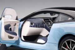 AUTOART - ASTON MARTIN - DB11 COUPE 2017