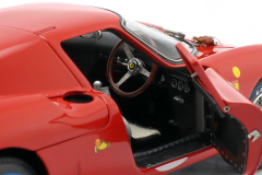 Ön Sipariş - 1/18 CMC Ferrari 250 LM #21 winner 24h LeMans 1965 Gregory, Rindt