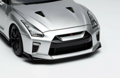 1/18 Motorhelix (Ultimate Metal Silver) Nissan Skyline GT-R R35 Nismo T-Spec
