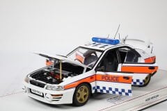 1/18 AUTOART - SUBARU İMPREZA WRX POLİCE CAR HUMBERSİDE POLİCE U.K.