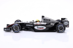 1/18 MINICHAMPS Lewis Hamilton McLaren MP4/19 Autosport Young Driver Test Silverstone 2004