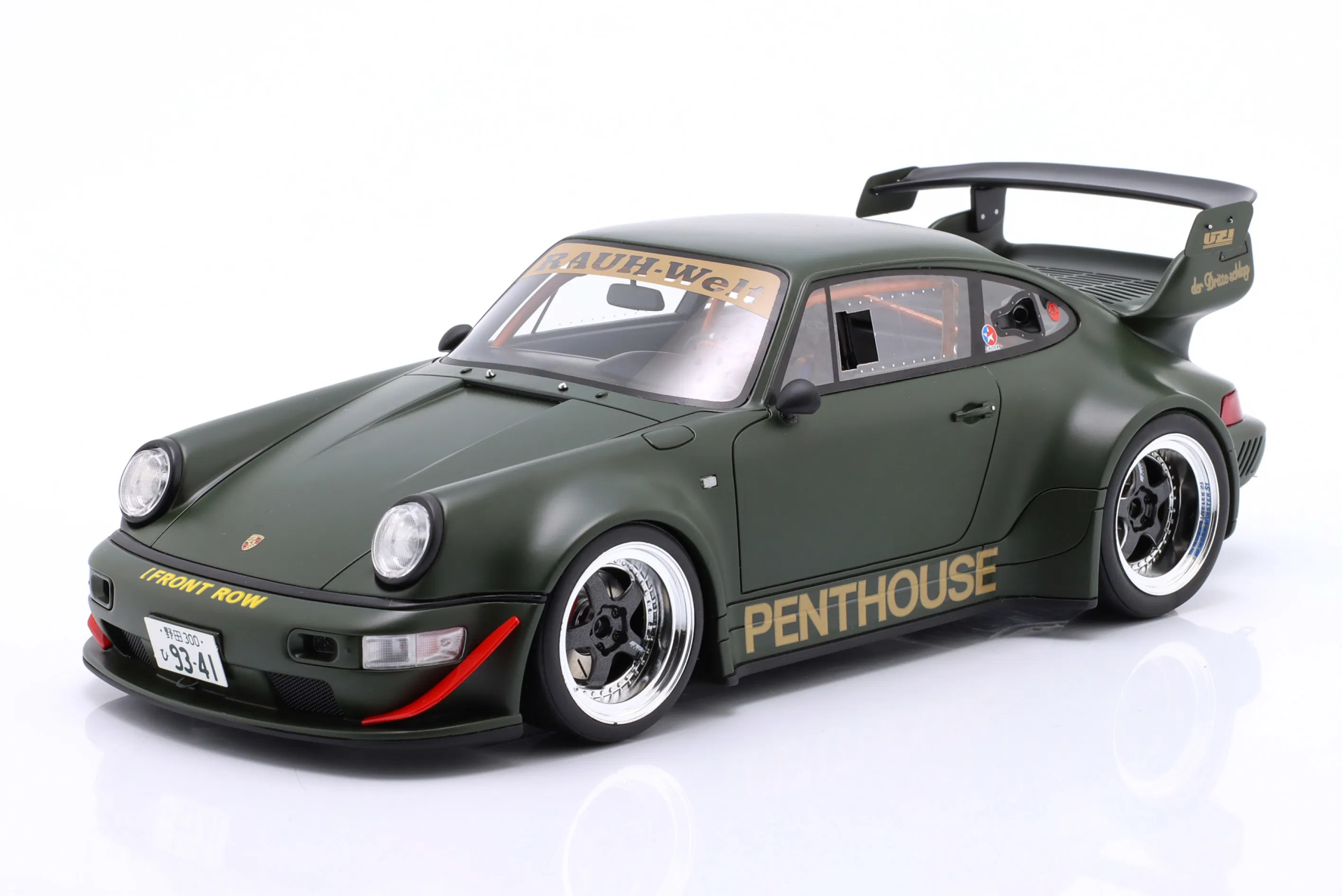 1/18 GT-SPIRIT Porsche 911 RWB Penthouse, Kaki Green - GT559