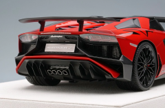 Make Up - Lamborghini Aventador SV Roadster (Rosso Bia)
