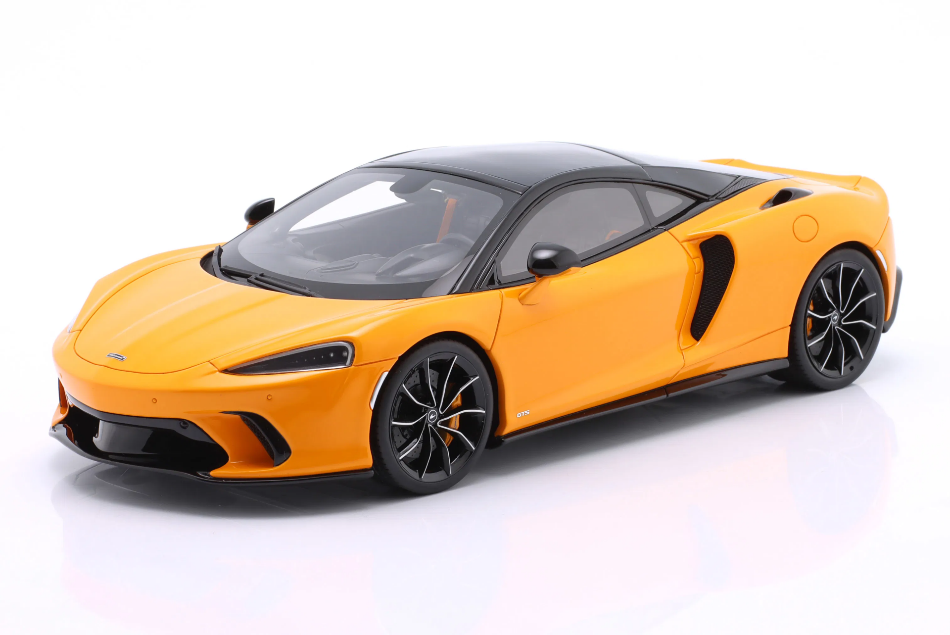 1/18 GT-SPIRIT McLaren GTS, Orange - GT957
