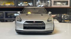 KYOSHO - NİSSAN GT-R R35