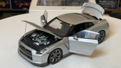 KYOSHO - NİSSAN GT-R R35