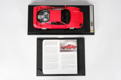 1/18 AMALGAM - Ferrari F40 - Rosso Corsa - M5904