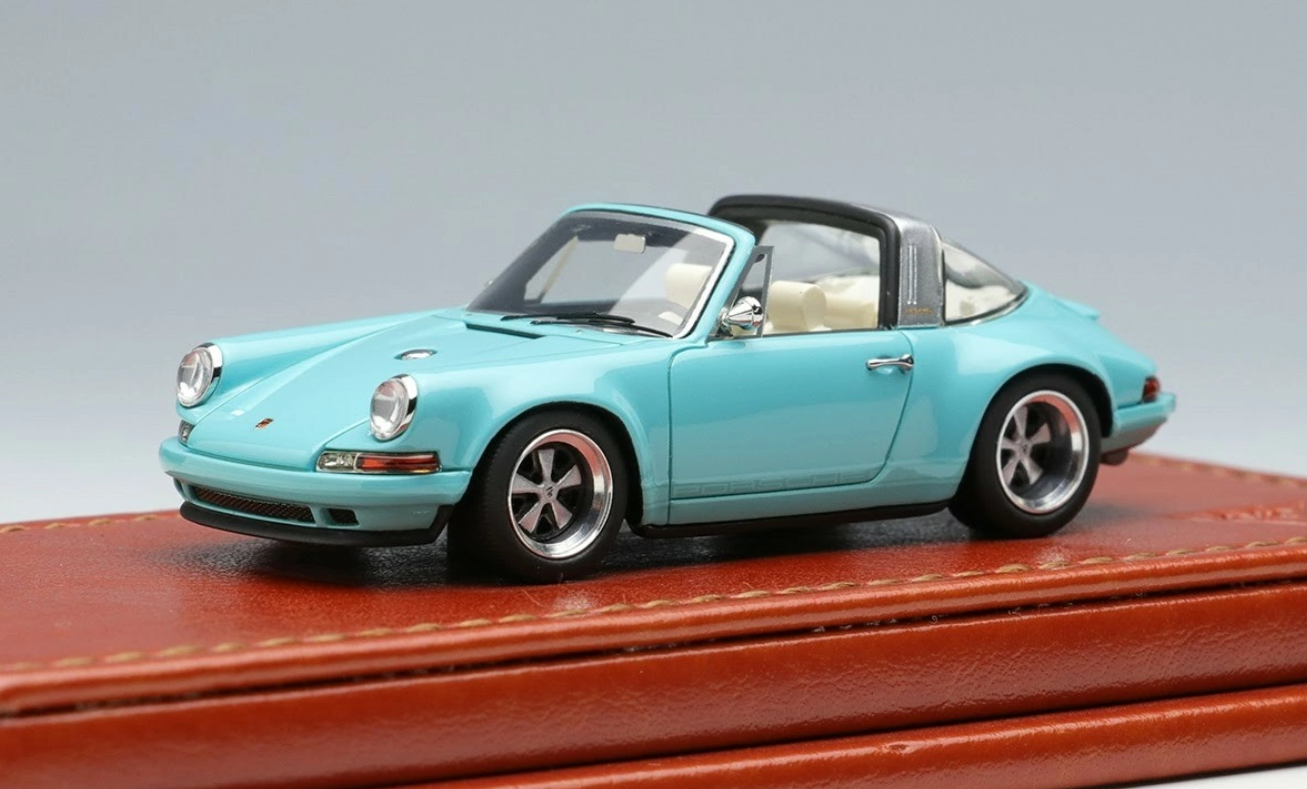 1/64 Make-Up - Porsche Singer 911 (964) Targa  Titan64
