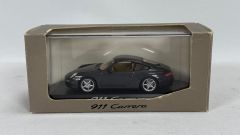 MINICHAMPS - PORSCHE - 911 997 CARRERA COUPE 2005