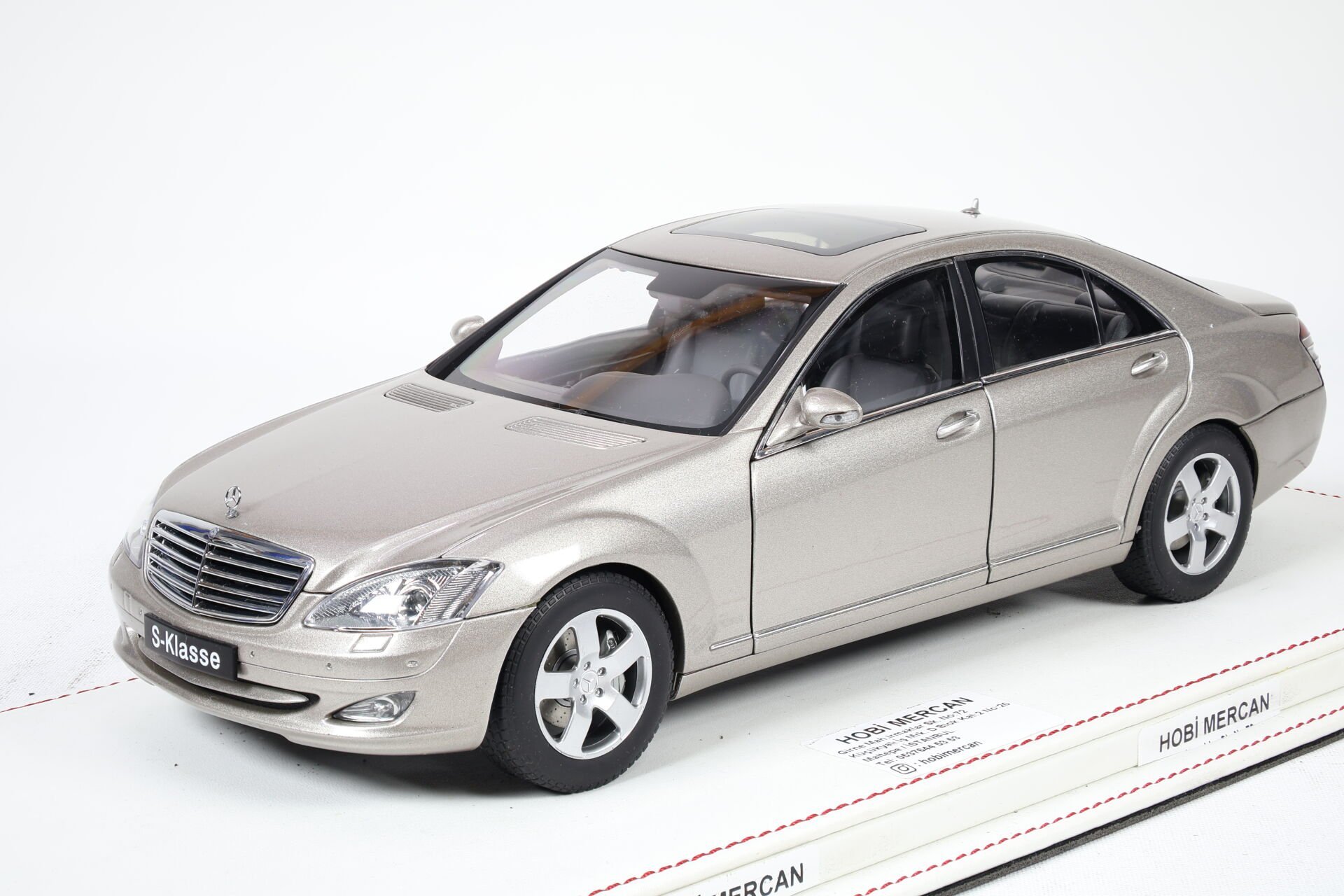 1/18 AUTOART - MERCEDES BENZ - S-CLASS 500L (W221) 2005