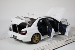 1/18 AUTOART  SUBARU NEW AGE IMPREZA WRX STI WHITE SEDAN